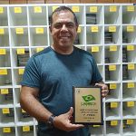 PP2DX – Glauber Fernandes recebe placa de Campeão do LABRE DX Contest